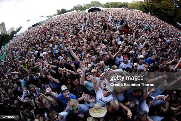 General view of the crowd during Homebake 2009 in the Domain on December 5, 2009 in Sydney, Australia.