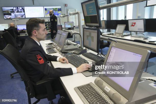 Rsc Computer 71 Coast Guard Computer Stock Photos, High-Res Pictures, and Images ...