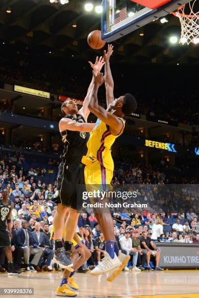 Tyler Zeller of the Milwaukee Bucks shoots the ball against the Golden State Warriors on March 29, 2018 at ORACLE Arena in Oakland, California. NOTE...