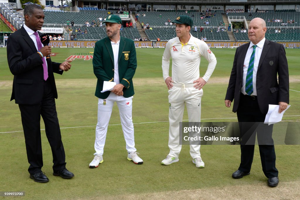 South Africa v Australia - 4th Test: Day 1