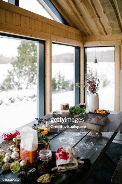 christmas - living room still life - flour sifter stock pictures, royalty-free photos & images