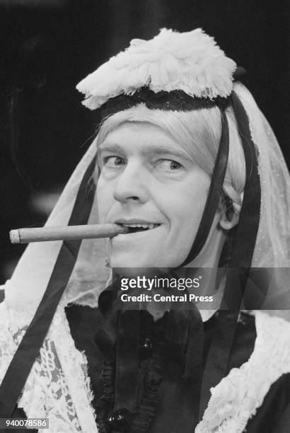 English actor Tom Courtenay as Lord Fancourt Babberley in the farce 'Charley's Aunt' by Brandon Thomas, during rehearsals at the Apollo Theatre in...