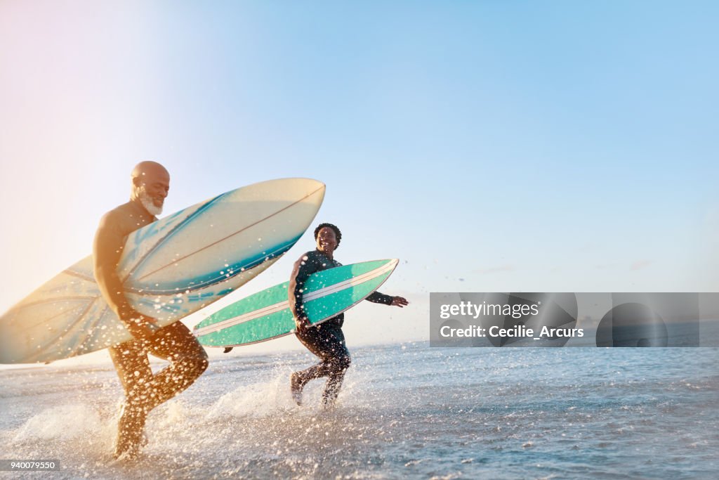 O mar apenas liberta-los