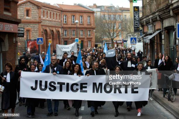 The banner reads 'Dead Justice'. The French Bar Association, all lawyers' unions, all magistrates' unions called all its members to be on strike, to...