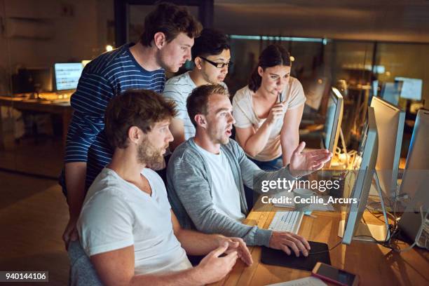 Task (Computing) Photos and Premium High Res Pictures - Getty Images