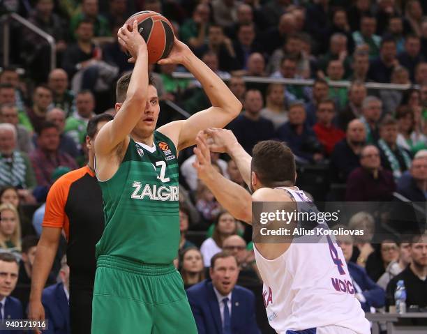 Edgaras Ulanovas, #92 of Zalgiris Kaunas in action during the 2017/2018 Turkish Airlines EuroLeague Regular Season game between Zalgiris Kaunas and...