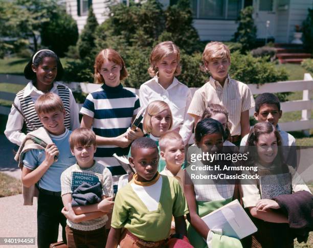 1960s 1970s GROUP PORTRAIT OF ELEMENTARY AGE SCHOOL CHILDREN ETHNIC MIX DIVERSE ETHNICITY