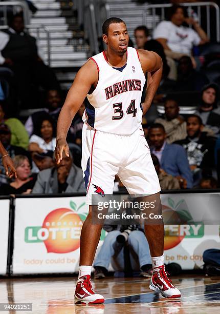 Jason Collins of the Atlanta Hawks against the Toronto Raptors at Philips Arena on December 2, 2009 in Atlanta, Georgia. NOTE TO USER: User expressly...