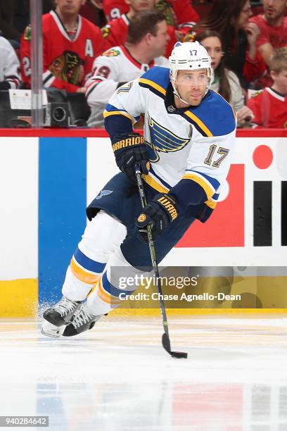 Jaden Schwartz of the St. Louis Blues controls the puck in the first period against the Chicago Blackhawks at the United Center on March 18, 2018 in...