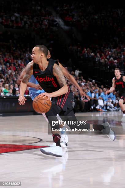 Shabazz Napier of the Portland Trail Blazers handles the ball against the LA Clippers on March 30, 2018 at the Moda Center in Portland, Oregon. NOTE...