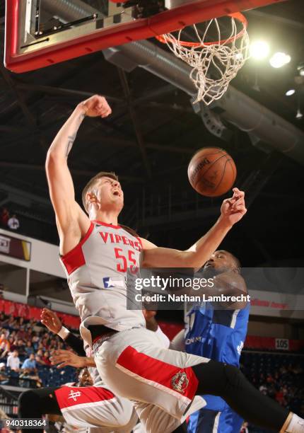 Hidalgo, TX Isaiah Hartenstein of the Rio Grande Valley Vipers reacts after he is fouled by Cory Jefferson of the Texas Legends during Round One of...