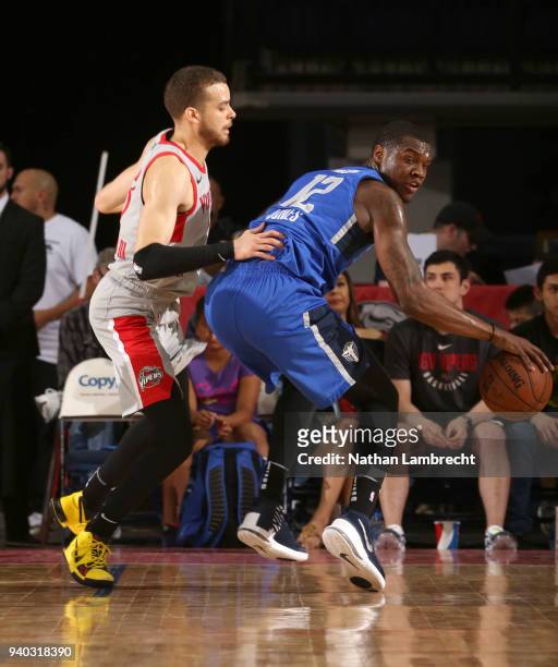 Hidalgo, TX Jalen Jones of the Texas Legends tries to get past RJ Hunter of the Rio Grande Valley Vipers during Round One of the NBA G-League...