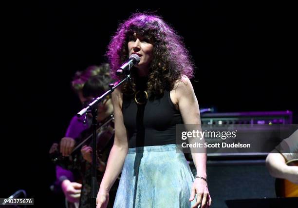116 Jerry Drake Photos & High Res Pictures - Getty Images