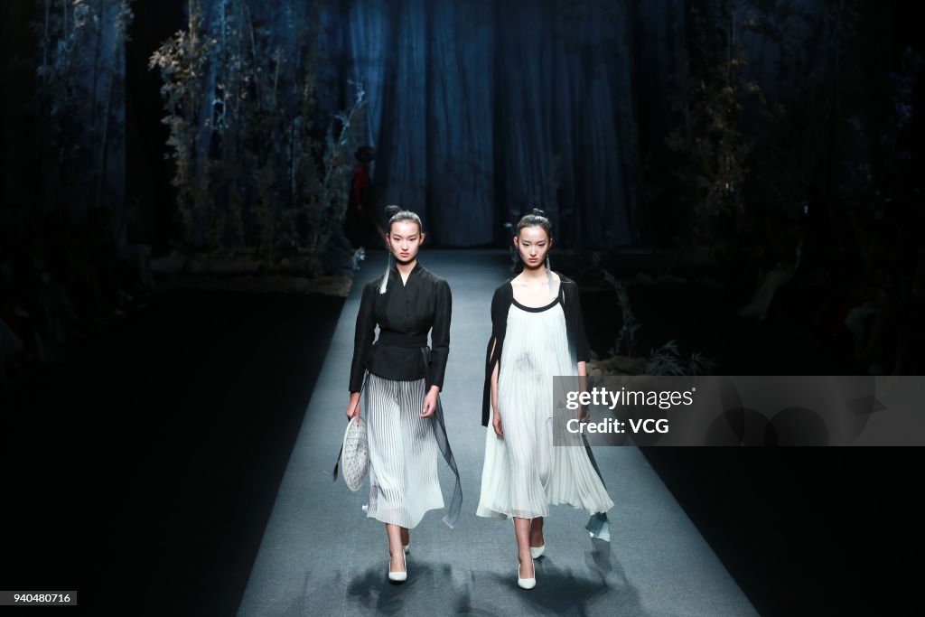 Mercedes-Benz China Fashion Week A/W 2018/2019 - Day 7