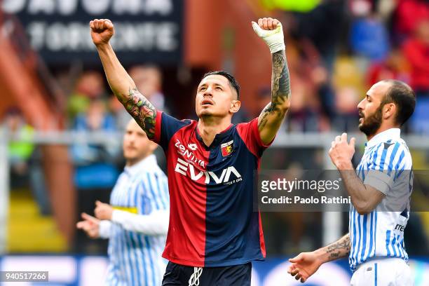Gianluca Lapadula of Genoa celebrates after scoring a goal on a penalty kick during the serie A match between Genoa CFC and Spal at Stadio Luigi...