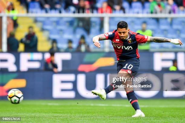 Gianluca Lapadula of Genoa misses a penalty kick during the serie A match between Genoa CFC and Spal at Stadio Luigi Ferraris on March 31, 2018 in...