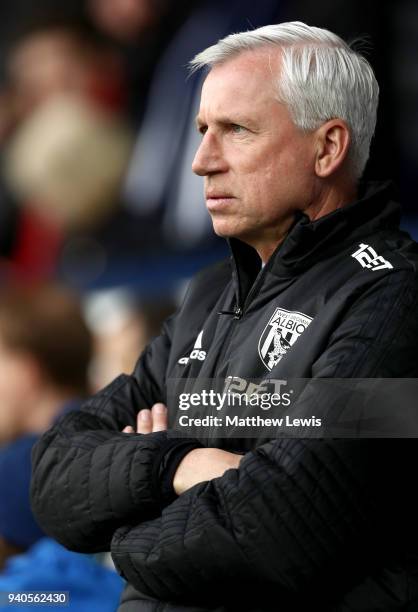 Alan Pardew, Manager of West Bromwich Albion looks on prior to the Premier League match between West Bromwich Albion and Burnley at The Hawthorns on...