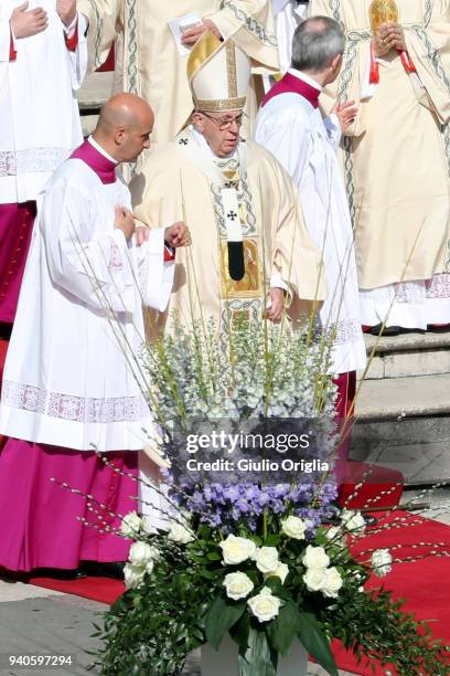 Pope Francis attends the Easter Mass at St. Peter's Square on April 1, 2018 in Vatican City, Vatican. After greeting the faithful and addressing an...