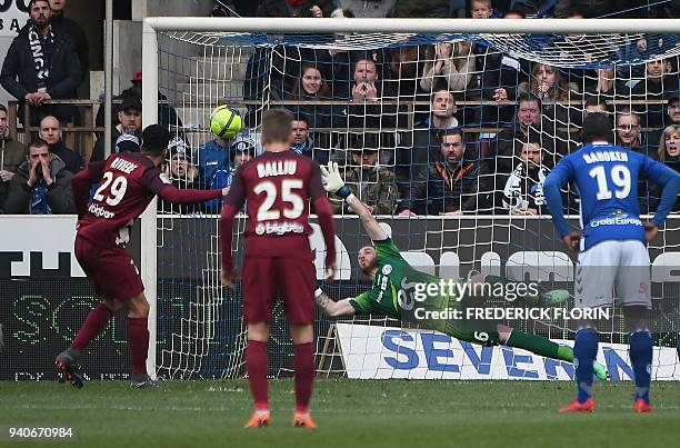 Emmanuel Riviere 6,153 April Riviere Stock Photos, High-Res Pictures, and Images - Getty ...