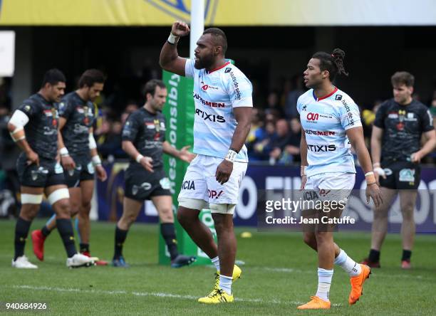 Leone Nakarawa of Racing 92 celebrates scoring a try Teddy Thomas during the European Rugby Champions Cup match between ASM Clermont Auvergne and...