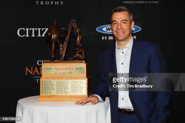 Werner Ladder Naismith Men's College Coach of the Year Tony Bennett of the Virginia Cavaliers poses with the 2018 Werner Ladder Naismith Men's...