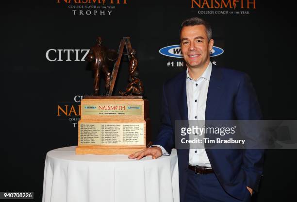 Werner Ladder Naismith Men's College Coach of the Year Tony Bennett of the Virginia Cavaliers poses with the 2018 Werner Ladder Naismith Men's...
