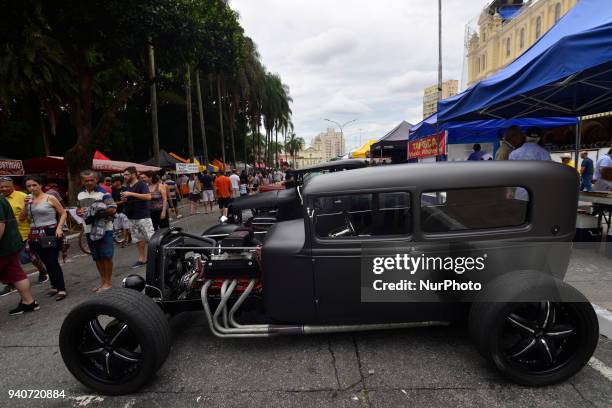 Meeting of Ancient cars in Sao Paulo, Brazil, on 1st April, 2018. Every first Sunday of the month, the Estação da Luz in São Paulo turns into an epic...