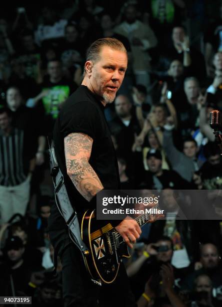 Metallica singer/guitarist James Hetfield performs during a sold-out concert at the Mandalay Bay Events Center December 5, 2009 in Las Vegas, Nevada....