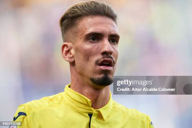 Samuel Castillejo of Villarreal CF looks on during the La Liga match between Malaga and Villarreal at Estadio La Rosaleda on April 1, 2018 in Malaga,...