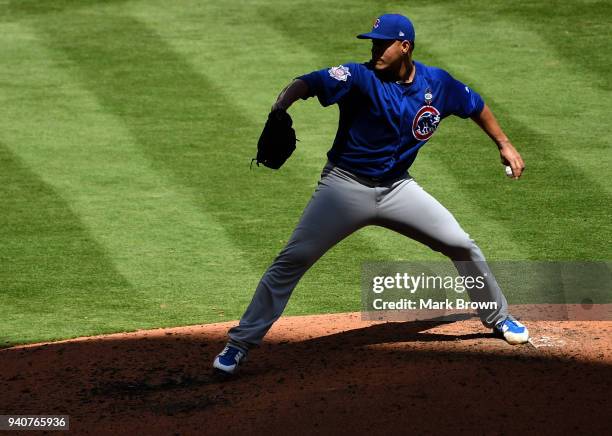 Jose Quintana of the Chicago Cubs pitches in the fifth inning against the Miami Marlins at Marlins Park on April 1, 2018 in Miami, Florida.