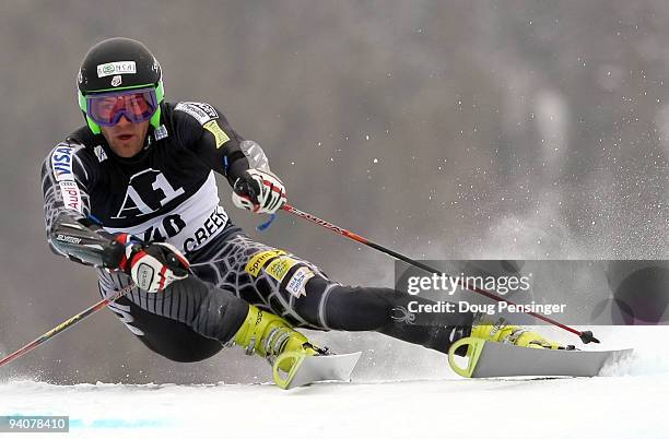 Jake Zamansky of the USA skis his second run enroute a 25th place finish in the Men's FIS Alpine World Cup Giant Slalom on December 6, 2009 in Beaver...