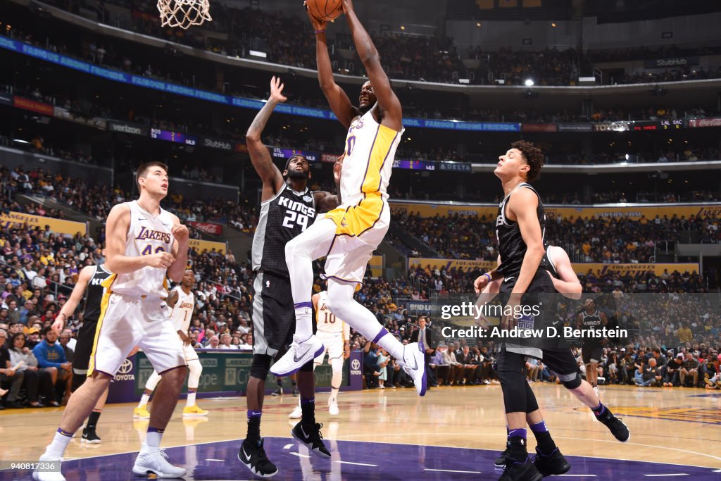 Sacramento Kings v Los Angeles Lakers