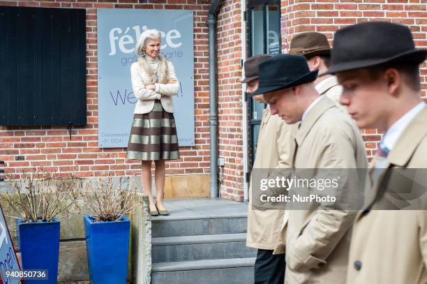 April 1st, Ootmarsum. The poaskearls are young Catholic single men from Ootmarsum and they perform a yearly traditional event around Easter called...