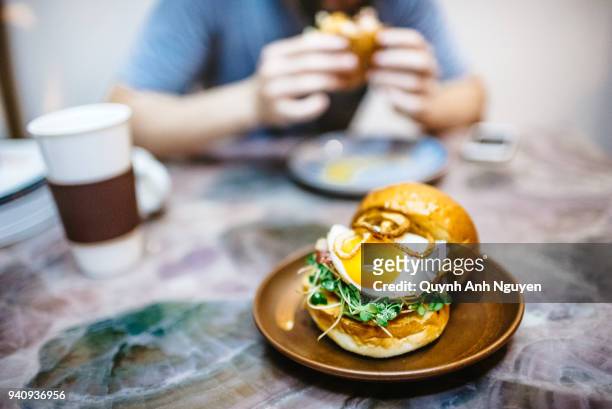 homemade burger with bacon, egg, and fried onion - hanoi bar stock pictures, royalty-free photos & images