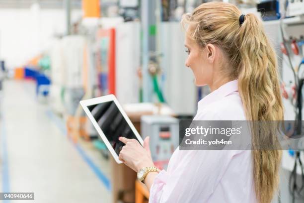 Engineer Tablet Engineer Tablet App Photos and Premium High Res Pictures - Getty Images