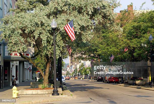 patriotic town - williamsburg virginia stockfoto's en -beelden