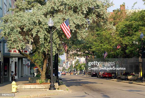 patriotic town - williamsburg virginia bildbanksfoton och bilder