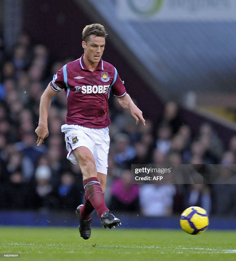 West Ham United's English midfielder Sco