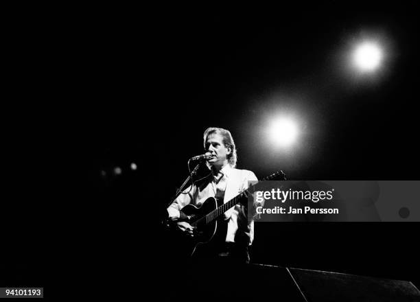 Roger McGuinn performs on stage in 1987 in Copenhagen, Denmark.