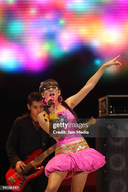 Mexican actress and singer Dana Paola performs at the Coliseo Centenario during the soap opera 'Atrevete a Sonar' tour on December 4, 2009 in...