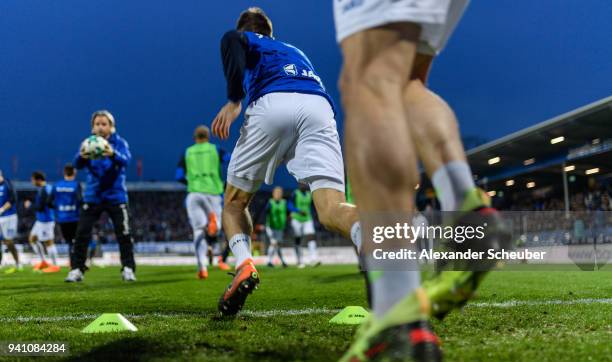 Players of Darmstadt warm up prior to the Second Bundesliga match between SV Darmstadt 98 and Fortuna Duesseldorf at Jonathan-Heimes-Stadion am...