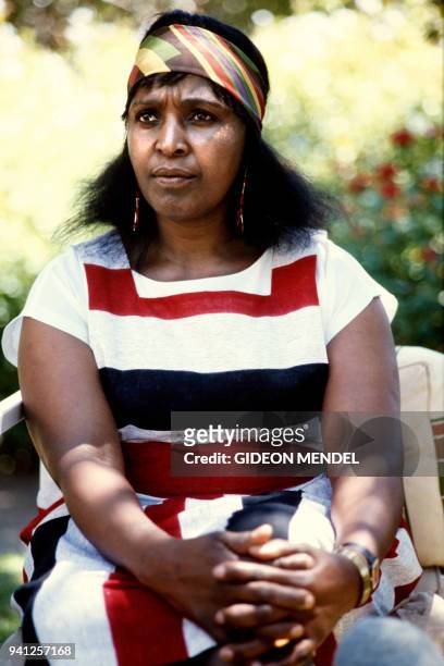 Photo taken on December 25, 1985 shows South African anti-apartheid campaigner Winnie Madikizela-Mandela speaking to the press shortly after having...