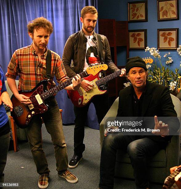 Recording artists Mike Einziger, Jordan McGraw and Chad Smith attend the taping of the "Dr. Phil" television show, announcing "Little Kids Rock...