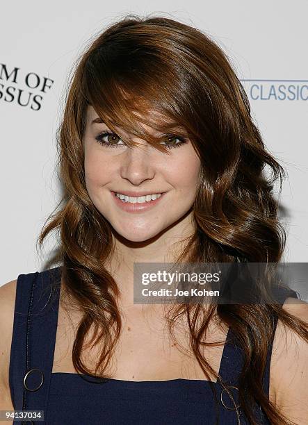 Actress Shailene Woodley attends the premiere of "The Imaginarium of Doctor Parnassus" at the Crosby Street Hotel on December 7, 2009 in New York...