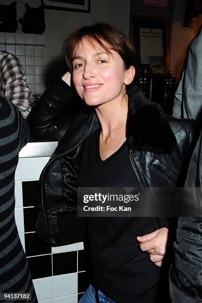 Actress Margot Abascal attends the Pierre Emery Paintings Exibition Preview and Ultra Orange Concert at La Blanchisserie Galery on November 20, 2009...