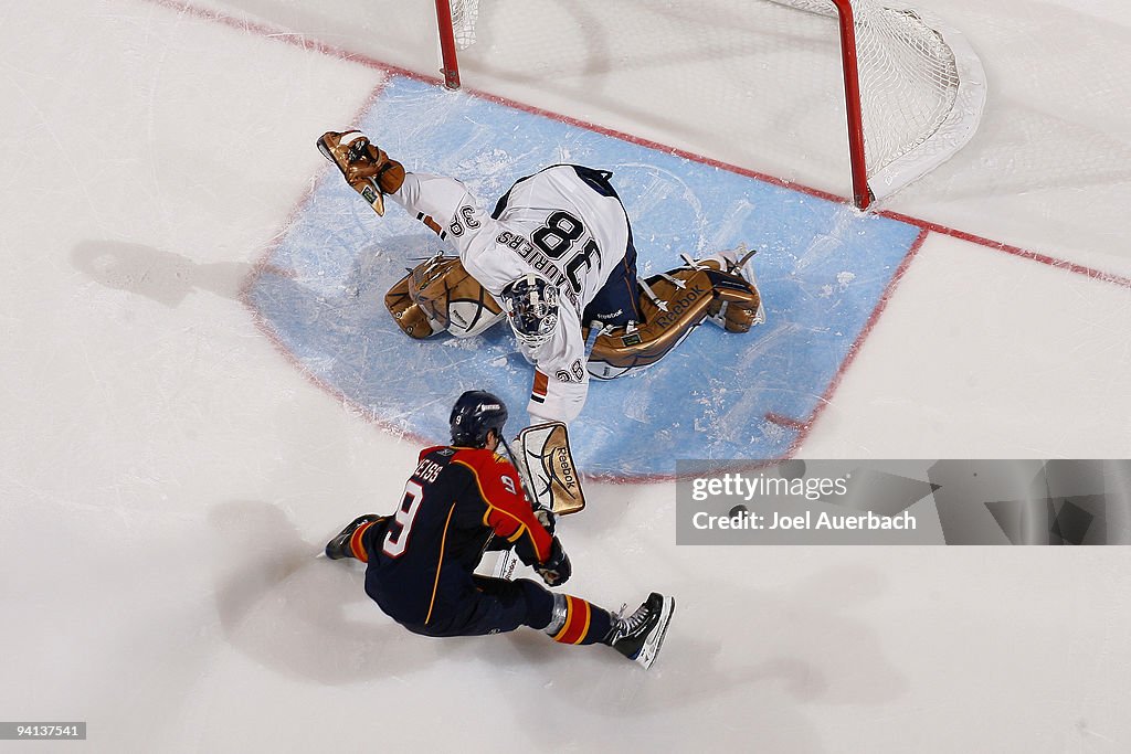 Edmonton Oilers v Florida Panthers