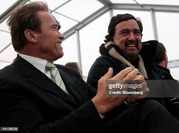 Arnold Schwarzenegger, governor of California, left, and Bill Richardson, governor of New Mexico, attend the unveiling of the Virgin Galactic...