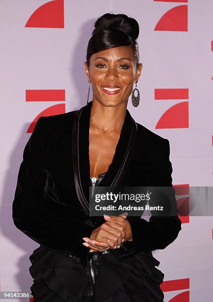 Jada Pinkett Smith poses to promote the new ProSieben series Hawthorne at Regent Hotel on December 8, 2009 in Berlin, Germany.