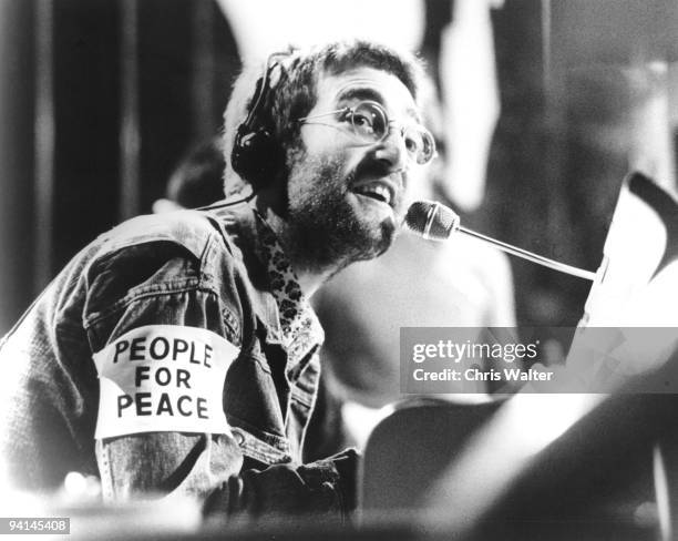 John Lennon 1970 Beatles - Plastic Ono Band on Top Of The Pops ? Chris Walter