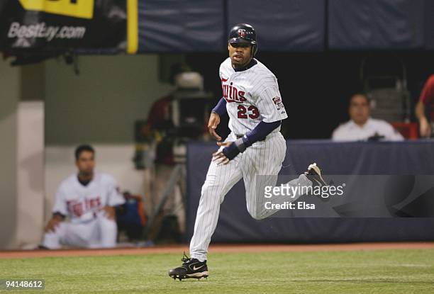 Shannon Stewart of the Minnesota Twins runs the bases against the San Francisco Giants during the game on June 15, 2005 at the Hubert H. Humphrey...